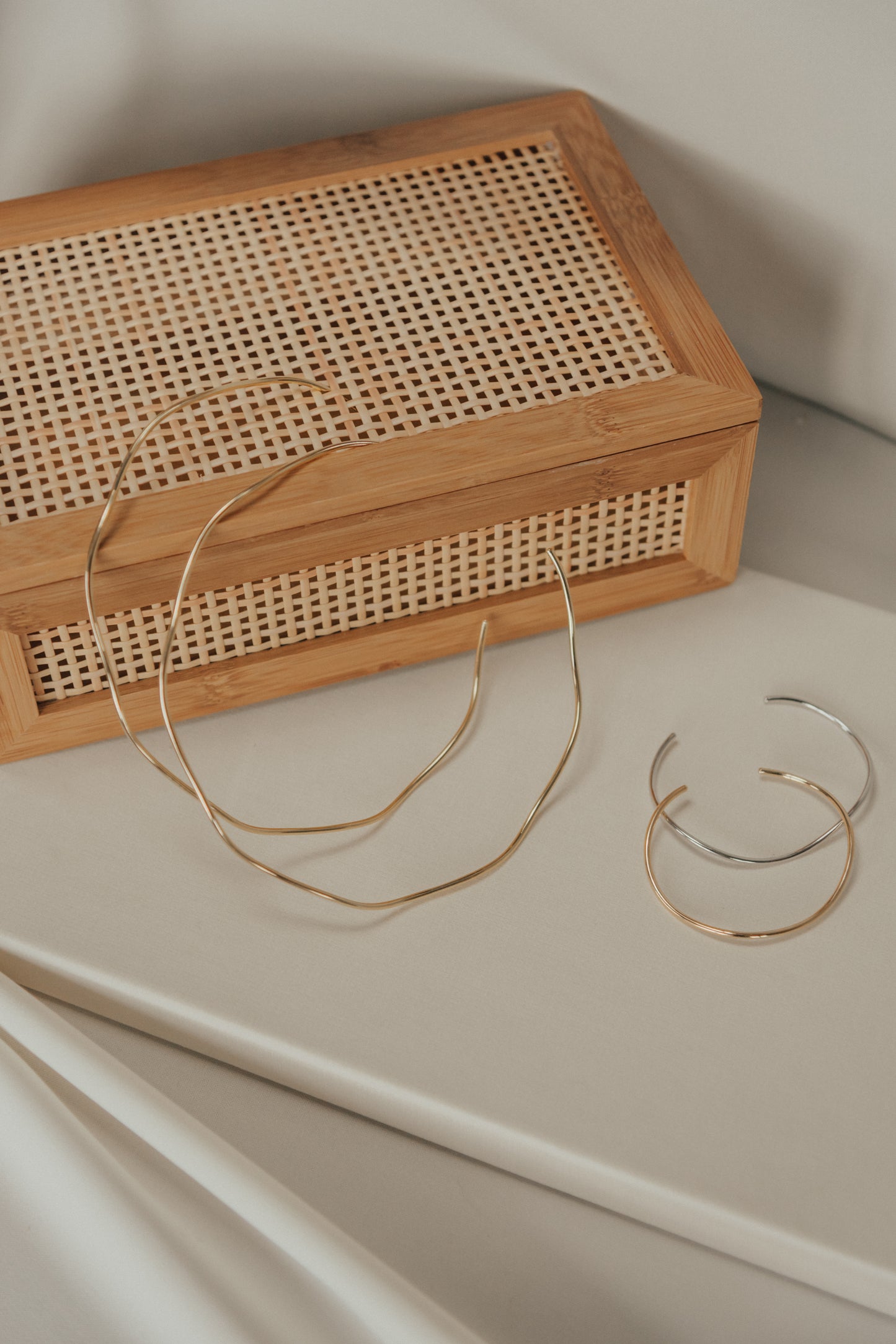 Gargantilha Onda Dourada